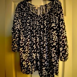 Michael Kors Black and White Top, Size 2x.